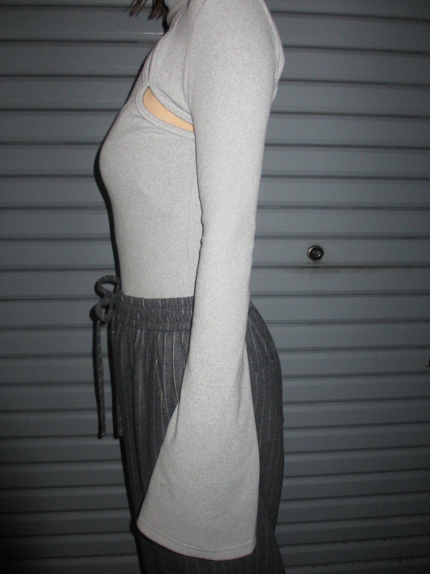 flare sleeve cutout pullover